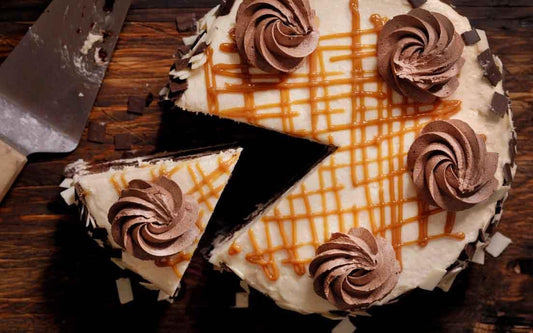 Cake & Cunnilingus : Oral Sex