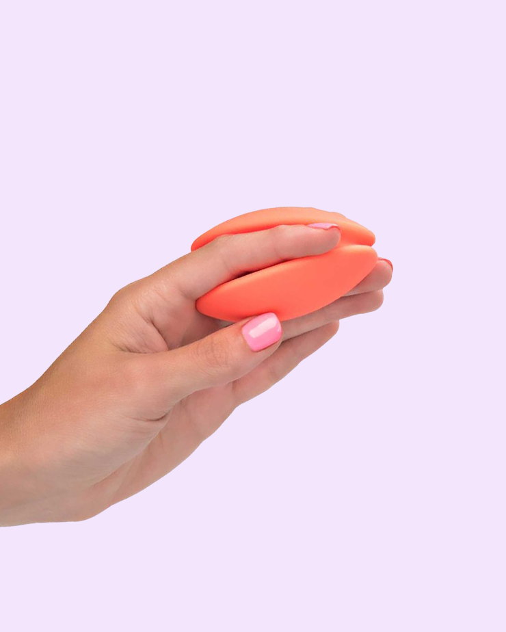 Finger Vibrator Orange: Compact Pleasure - Wet For Her Finger Vibrator Orange: Compact Pleasure - Wet For Her