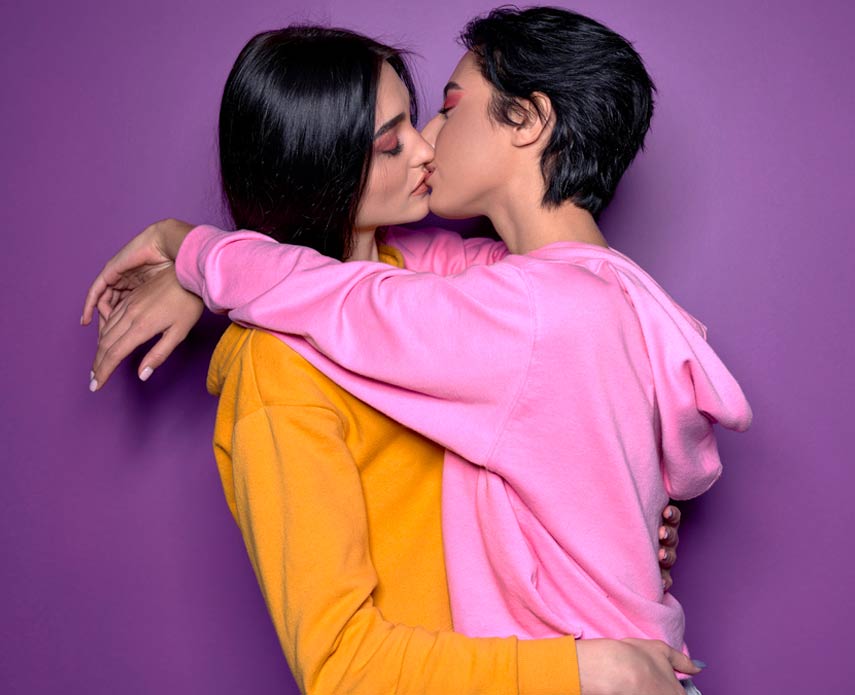 Mexican Lesbian Strap On Dildo - Strap-ons for Lesbians, Sex Toys & Dildos | WetForHer